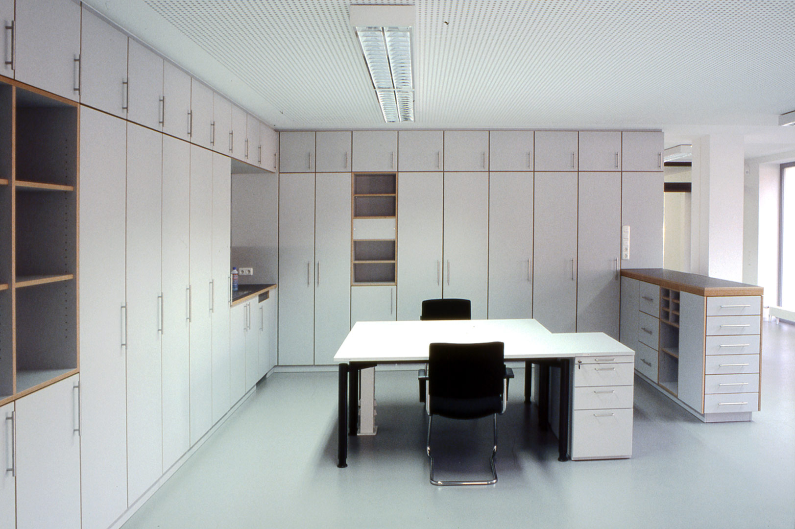 betriebsstation-sued-amt-fuer-abfallwirtschaft-muenchen-buero