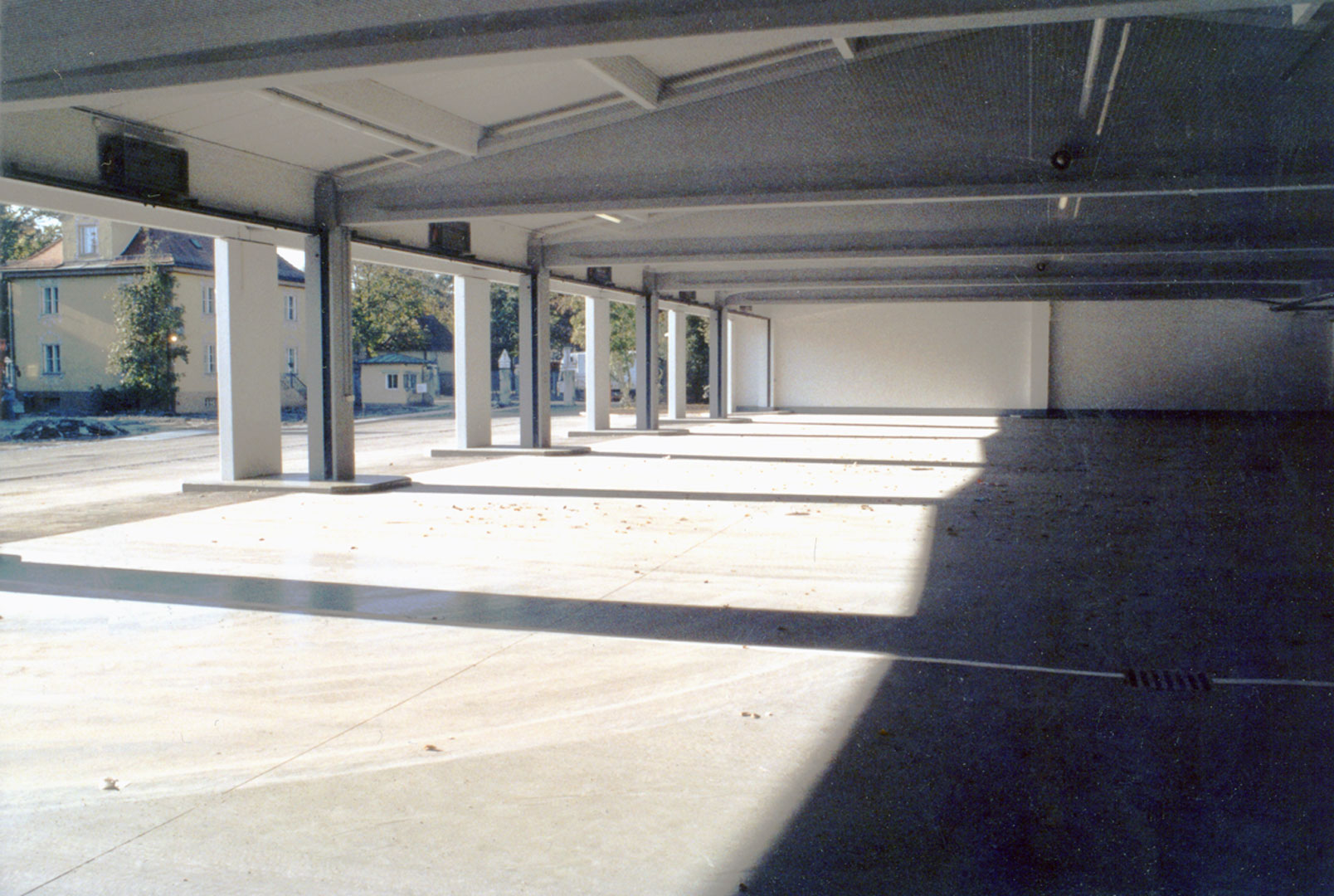 betriebsstation-sued-amt-fuer-abfallwirtschaft-muenchen-garage