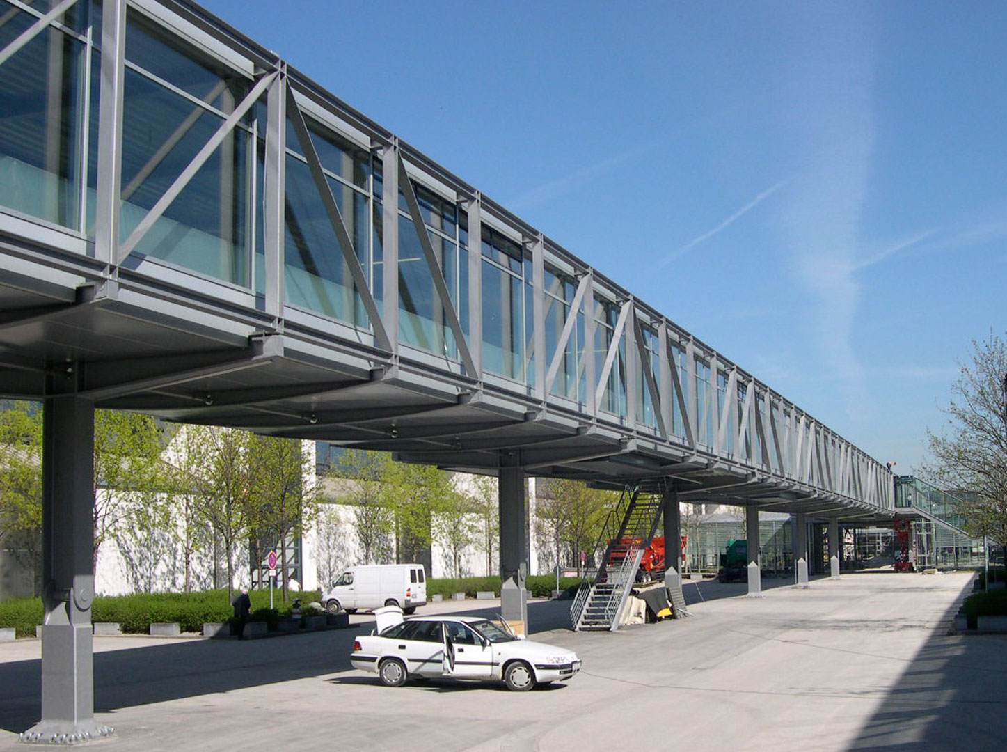 besucherschnelltransporte-neue-messe-muenchen-ansicht