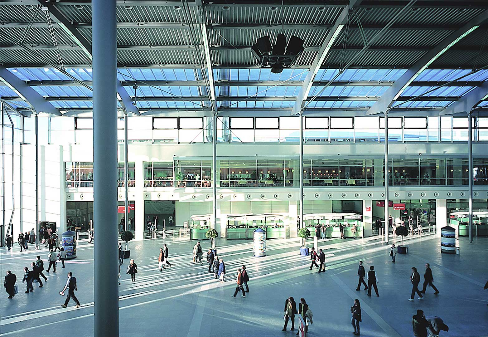 eingangsbauwerke-west-ost-neue-messe-muenchen-halle