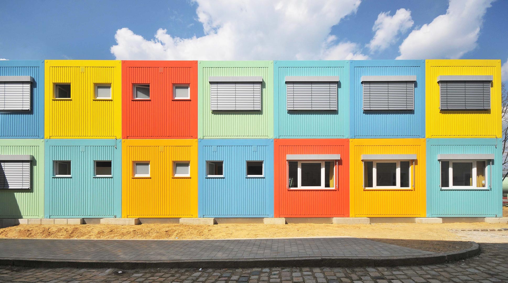 pavillons-container-realschule-vinzenz-von-paul-markt-indersdorf-ansicht-sued2