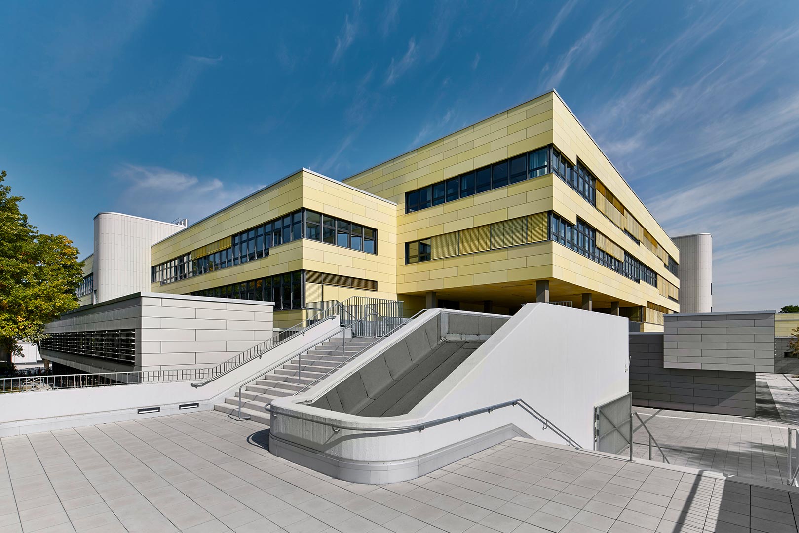 schulzentrum-gerastrasse-suedwestecke