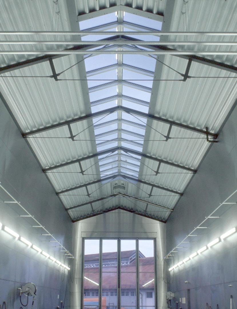 waschhalle-betriebsstation-sued-amt-fuer-abfallwirtschaft-muenchen-dach