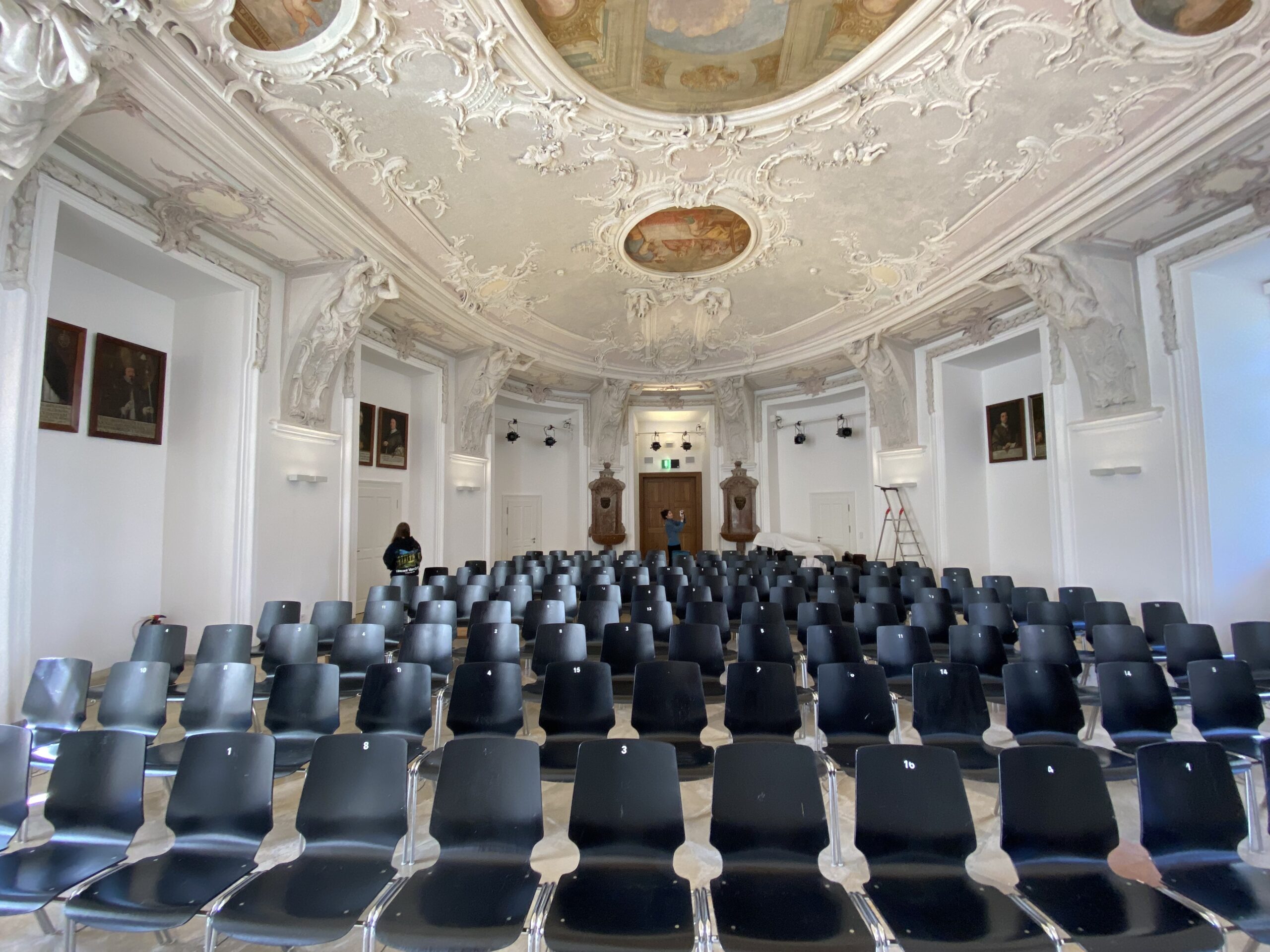 Sanierung_Bühne_Barocksaal_Kloster_Indersdorf_02